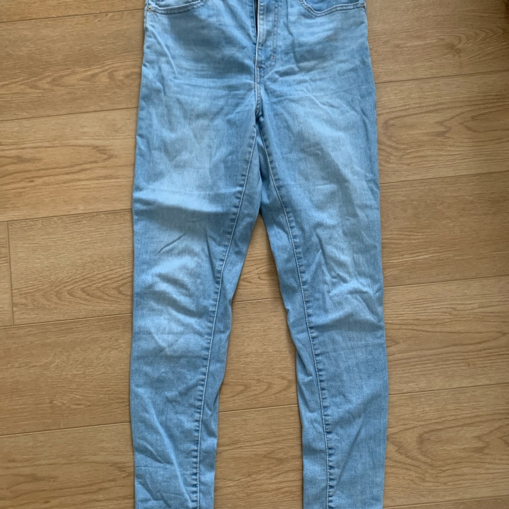 Levis skinny jeans